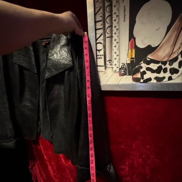 Rare DANIER Leather Embossed Elegant Black shiny Sleek and Elegant - Picture 4 of 9